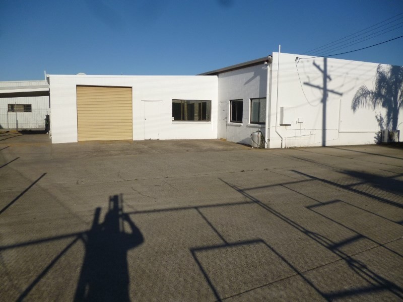 1/21 Daniel Street, Caloundra West QLD 4551