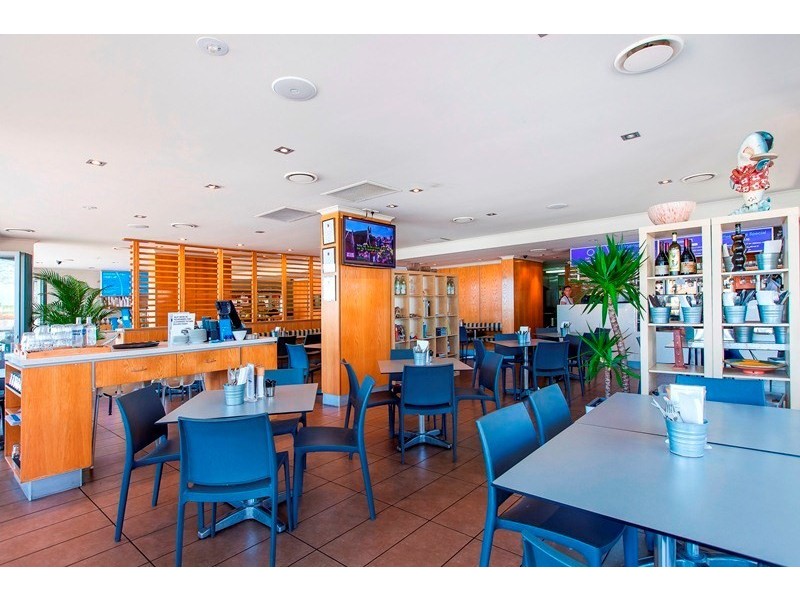 26 Esplanade Bulcock Beach, Caloundra QLD 4551