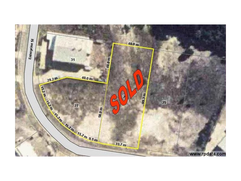 27 Enterprise Street, Caloundra West QLD 4551