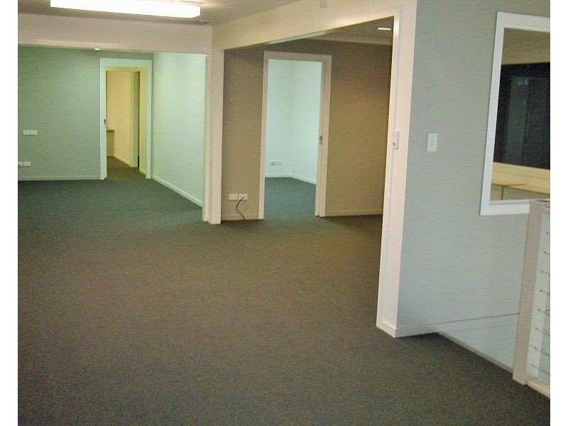 2/127 Sugar Road, Maroochydore QLD 4558