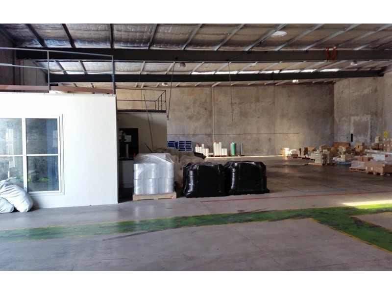 4 Machinery Avenue, Warana QLD 4575