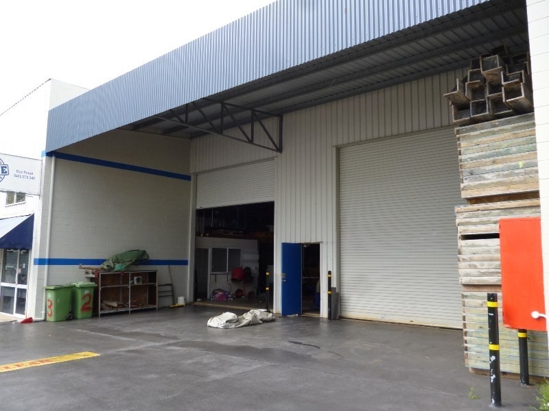 2/3 Development Court, Caloundra West QLD 4551