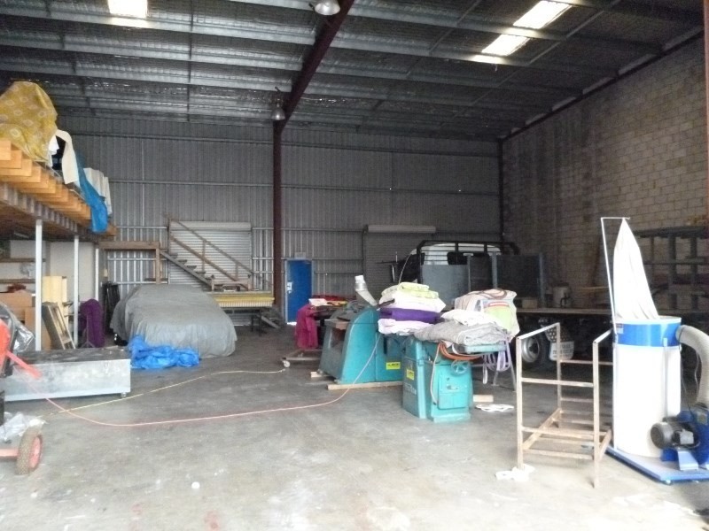 2/3 Development Court, Caloundra West QLD 4551