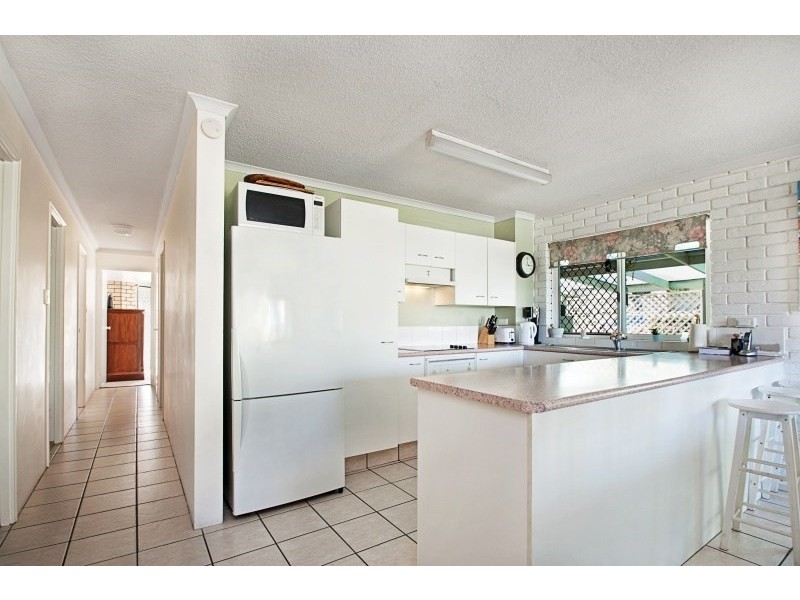 7/44 ‘Whitecaps Resort’, Edmund Street, Kings Beach QLD 4551