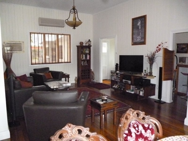 181 Currie Street, Nambour QLD 4560