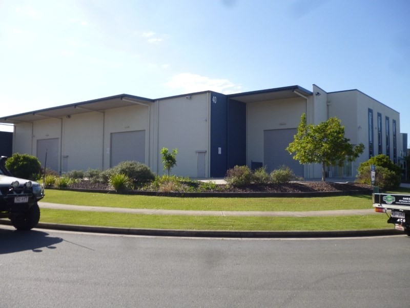 40 Premier Circuit, Warana QLD 4575