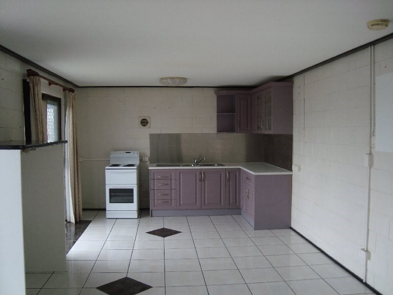 1/10 Tandem Avenue, Warana QLD 4575