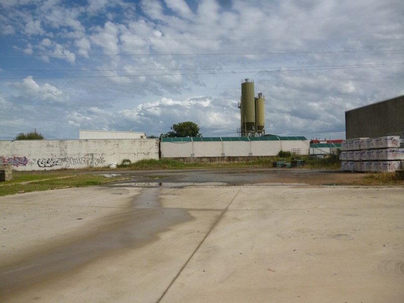 27 Technology Drive, Warana QLD 4575