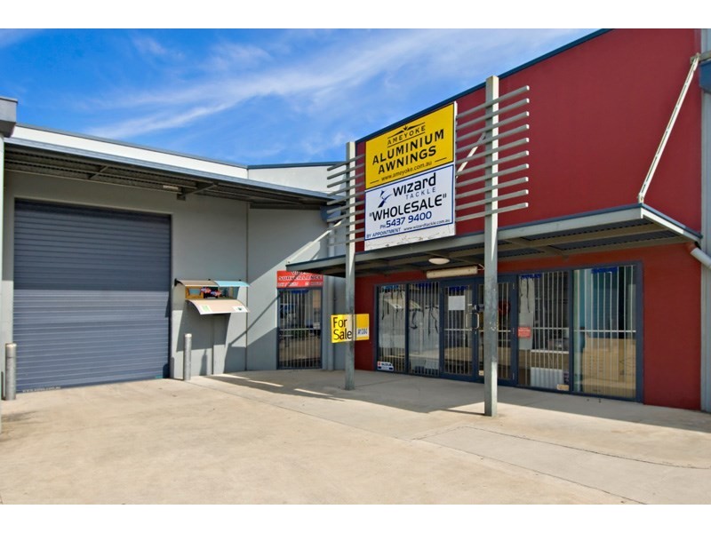 2/10 Premier Circuit, Warana QLD 4575