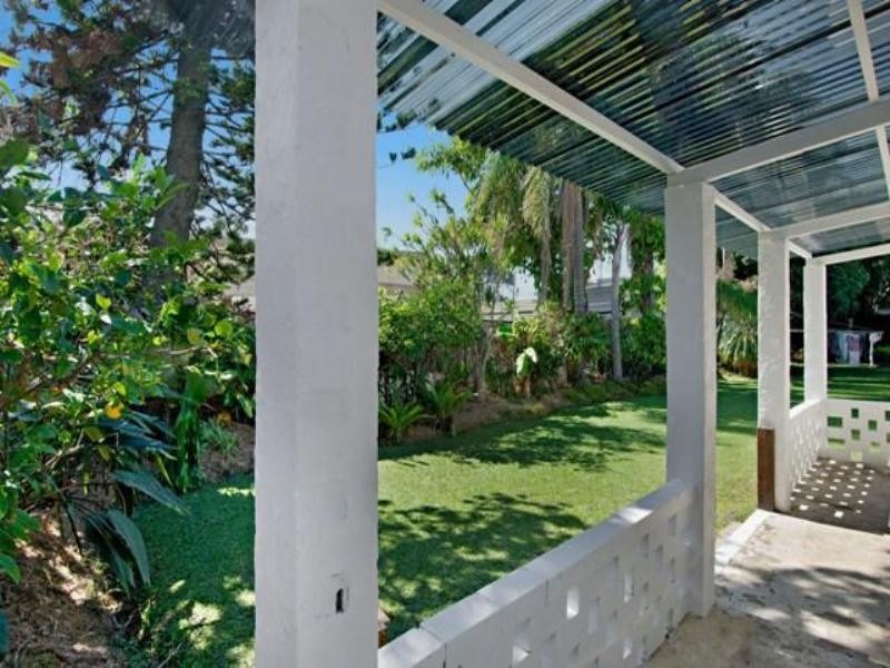 17 Allen Street, Moffat Beach QLD 4551