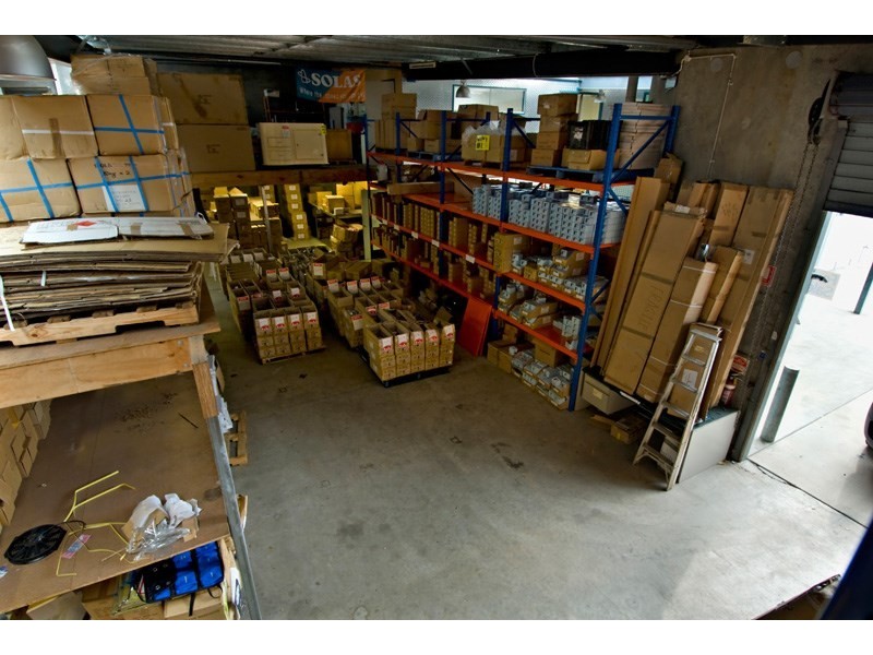 2/10 Premier Circuit, Warana QLD 4575