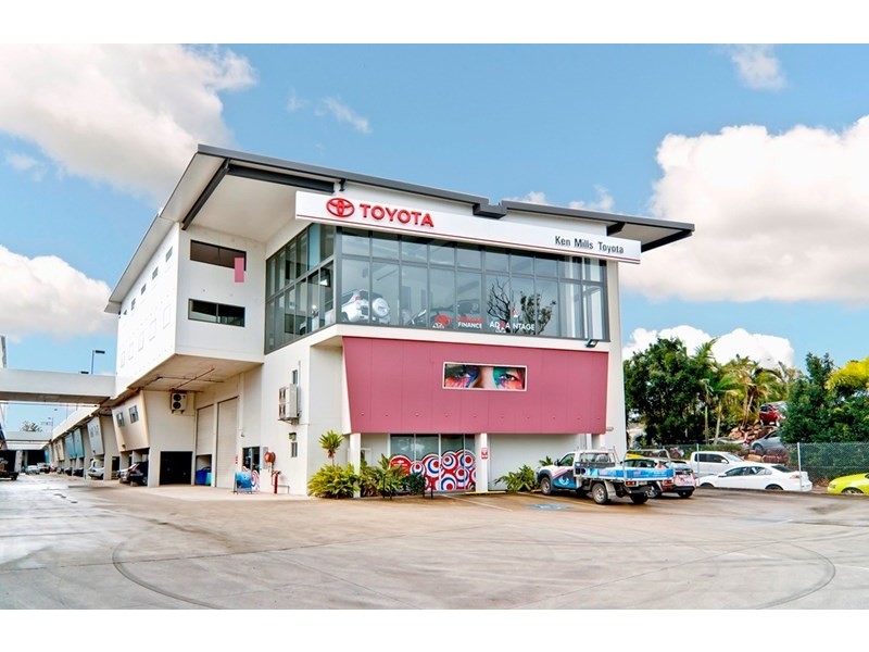 2/82 Sugar Road, Maroochydore QLD 4558