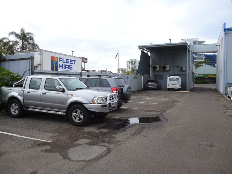 4/32-34 Aerodrome Road, Maroochydore QLD 4558