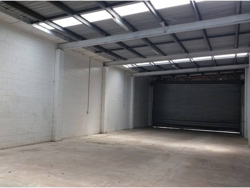 1/2 Tandem Avenue, Warana QLD 4575