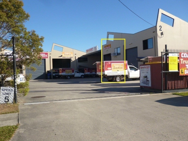 2/2 Dual Avenue, Warana QLD 4575