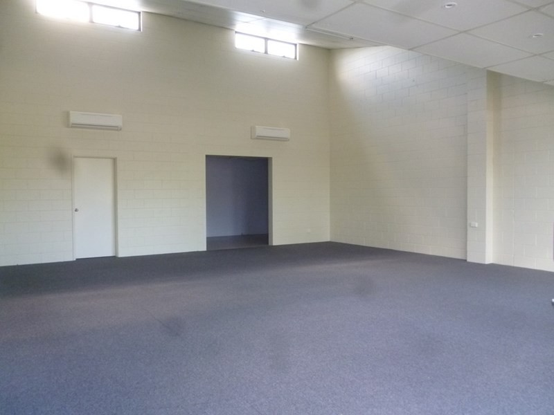 2/85 Aerodrome Road, Maroochydore QLD 4558