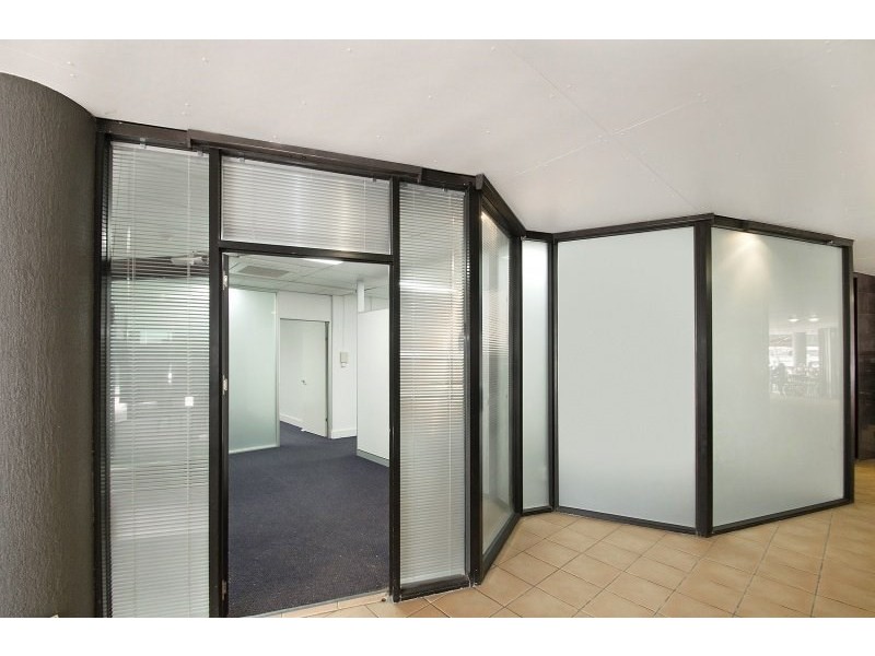 4/2-4 Ocean Street, Maroochydore QLD 4558