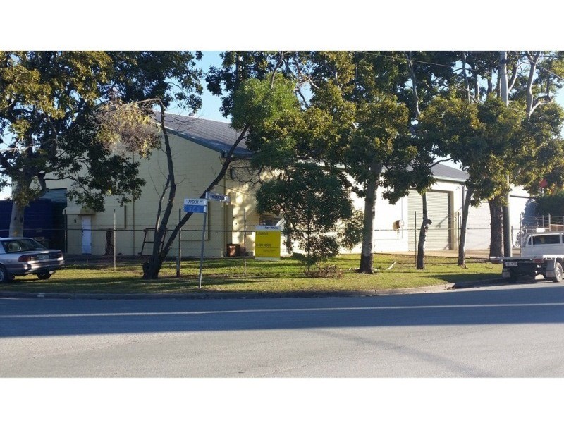 3/2 Tandem Avenue, Warana QLD 4575