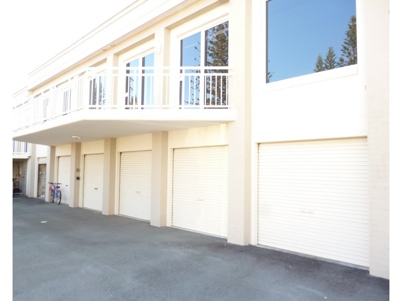 3/118 Bulcock Street, Caloundra QLD 4551