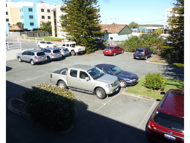 3/118 Bulcock Street, Caloundra QLD 4551