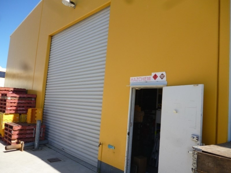 2/39 Caloundra Road, Caloundra West QLD 4551