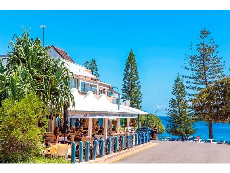 3 Roderick Street, Moffat Beach QLD 4551