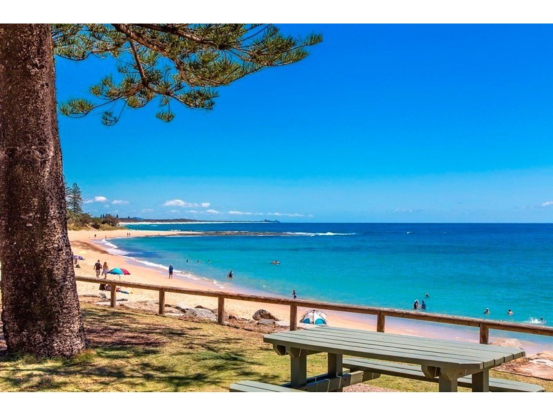 3 Roderick Street, Moffat Beach QLD 4551