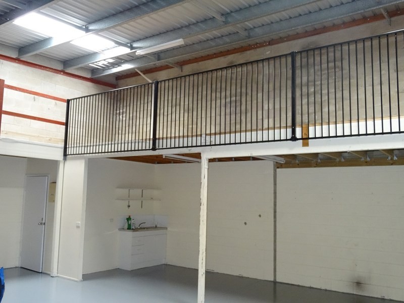 2/159 Mark Road, Caloundra West QLD 4551