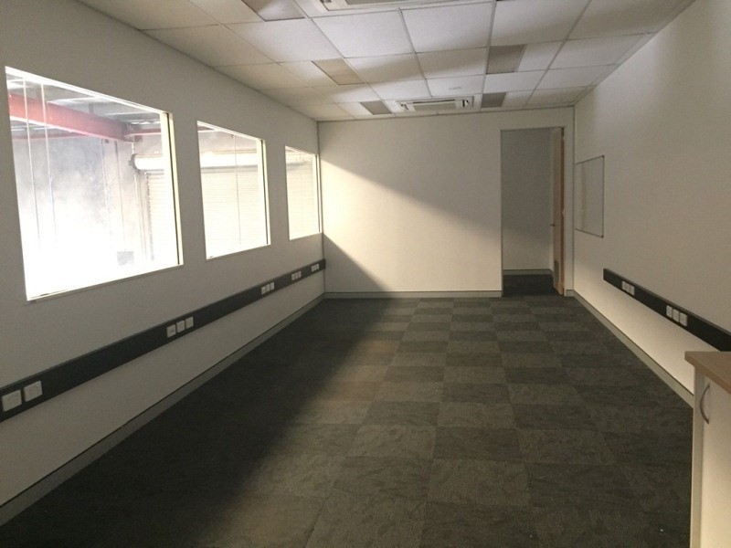 1/13 Main Drive, Warana QLD 4575