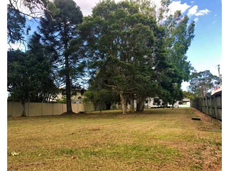 6 Mill Street, Landsborough QLD 4550