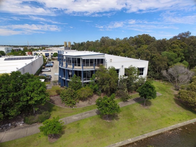 2/19 Premier Circuit, Warana QLD 4575