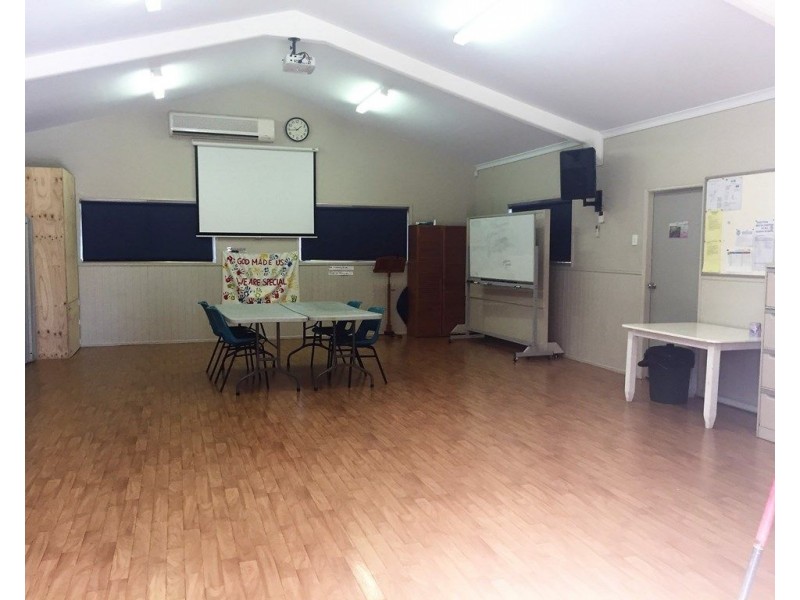 68 Peachester Road, Beerwah QLD 4519