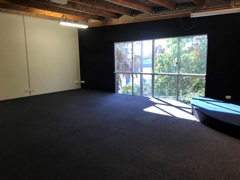 2/40 Technology Drive, Warana QLD 4575