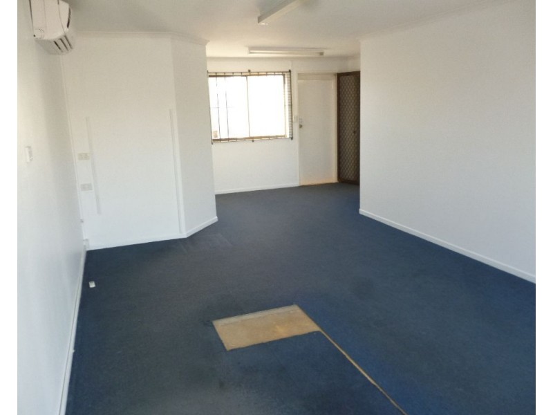 1/21 Daniel Street, Caloundra West QLD 4551