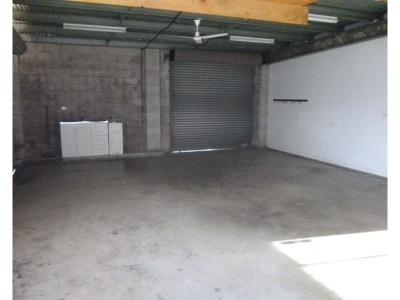 1/21 Daniel Street, Caloundra West QLD 4551