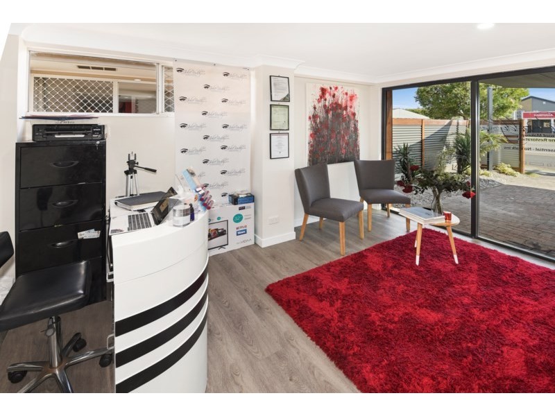 615 Nicklin Way, Wurtulla QLD 4575