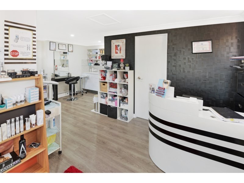 615 Nicklin Way, Wurtulla QLD 4575