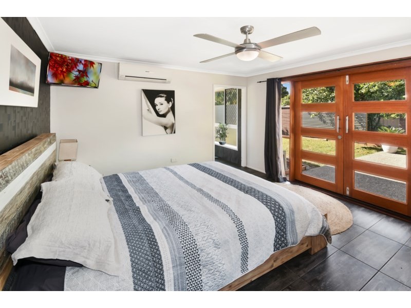 615 Nicklin Way, Wurtulla QLD 4575