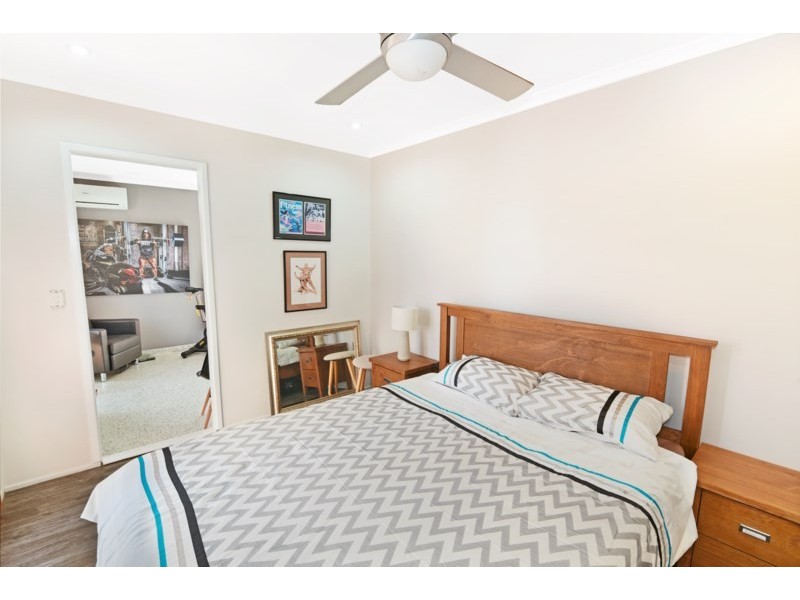 615 Nicklin Way, Wurtulla QLD 4575