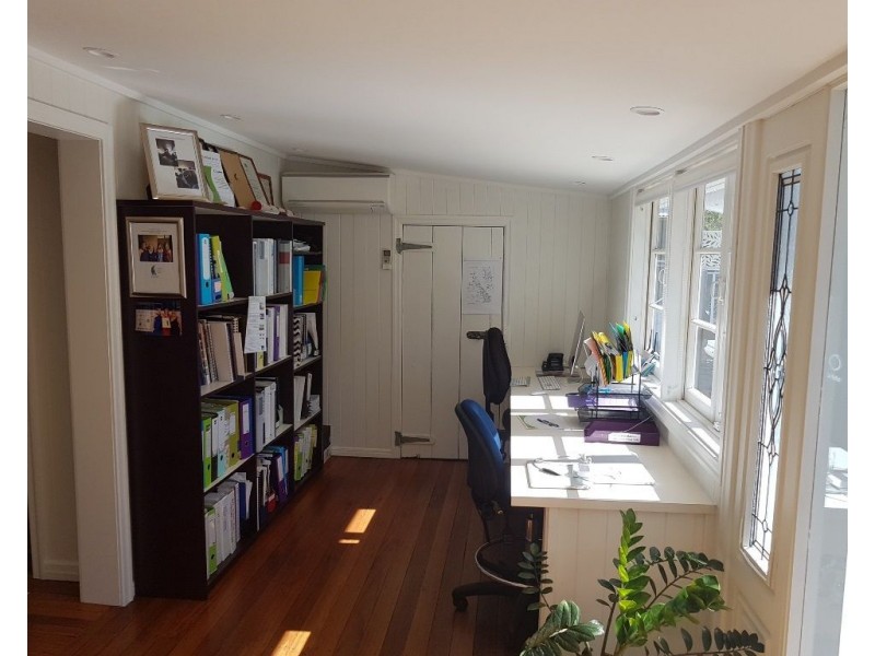 13 Mayes Avenue, Caloundra QLD 4551