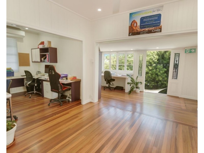 13 Mayes Avenue, Caloundra QLD 4551