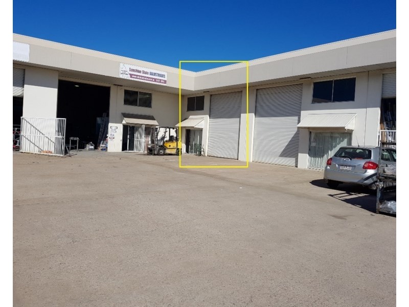 3/2 Machinery Avenue, Warana QLD 4575