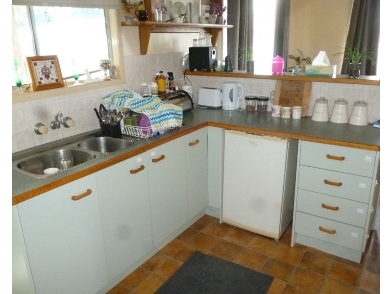 70 Peachester Road, Beerwah QLD 4519