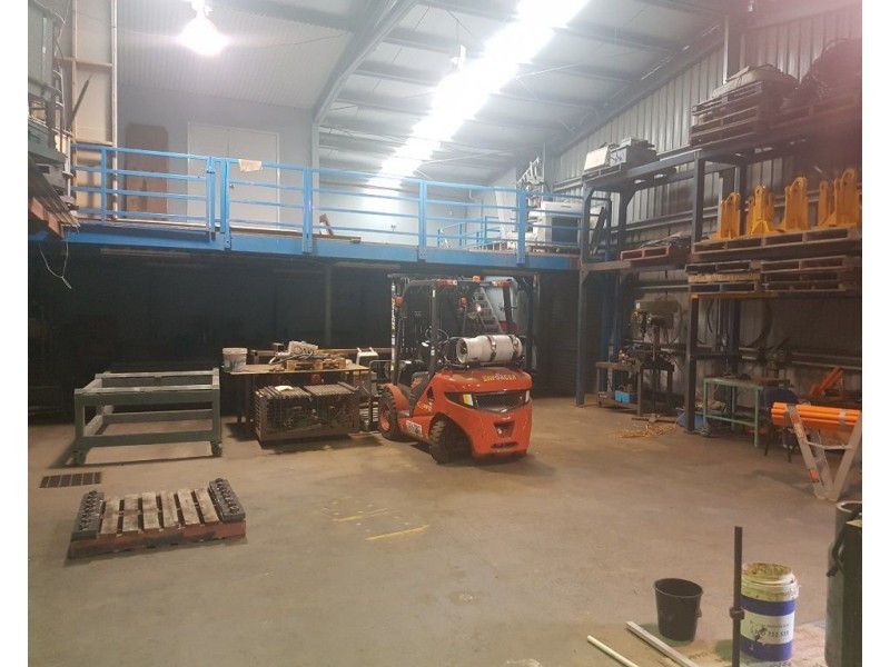 22 Enterprise Street, Caloundra West QLD 4551