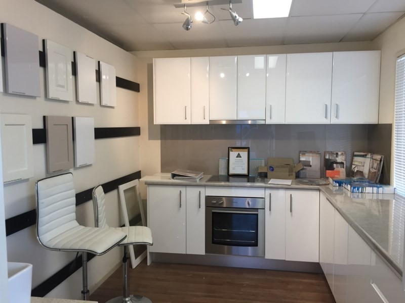 14 Bearing Avenue, Warana QLD 4575