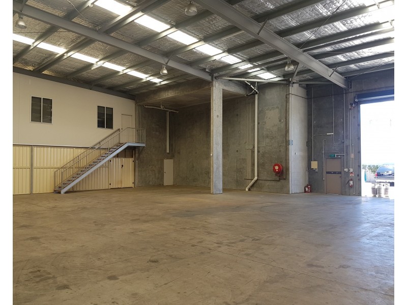 2/19 Premier Circuit, Warana QLD 4575