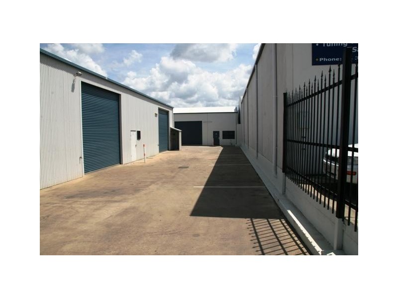 Shed 3/6 Newing Way, Caloundra West QLD 4551