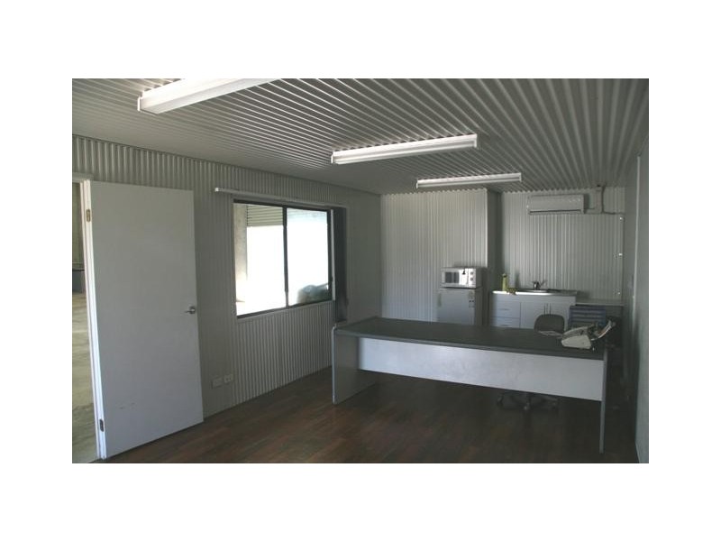 Shed 3/6 Newing Way, Caloundra West QLD 4551