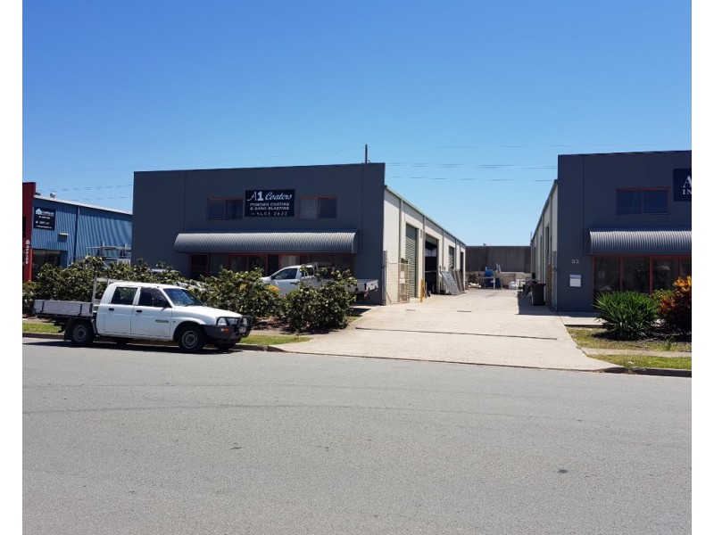 33 Production Avenue, Warana QLD 4575