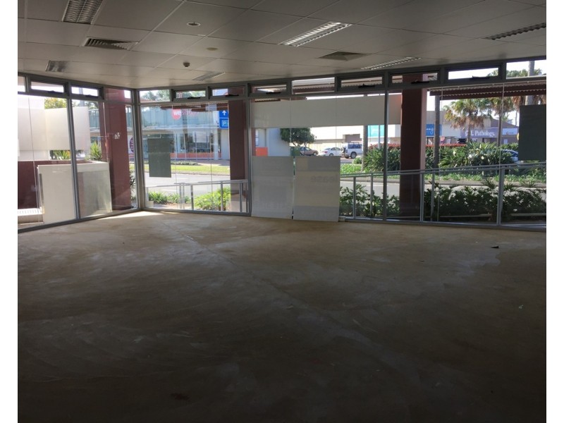 1/144 Horton Parade, Maroochydore QLD 4558